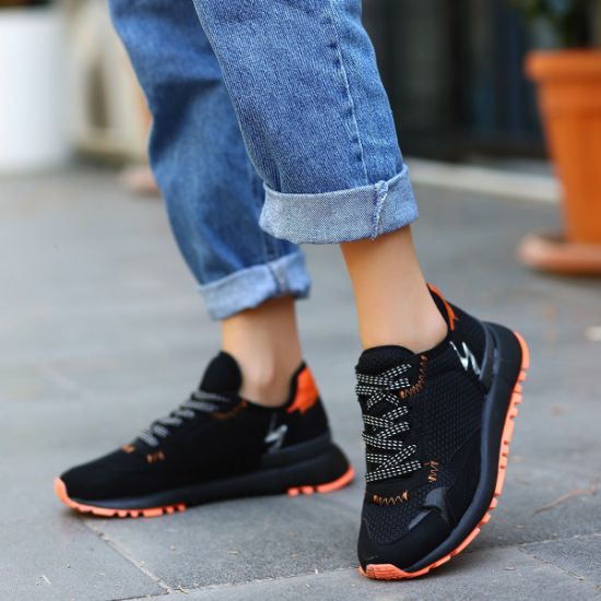 Jaile Siyah Süet Turuncu Detaylı Bağcıklı Spor Ayakkabı resmi