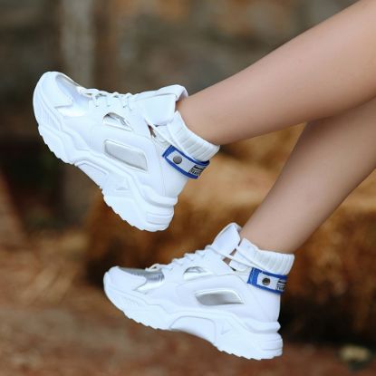 Nolli Beyaz Cilt Bağcıklı Bot resmi