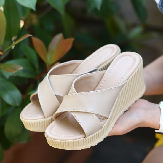 Lima Nude Cilt Dolgu Topuk Terlik resmi