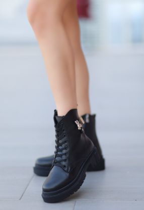 Notali Siyah Cilt Bağcıklı Bot resmi