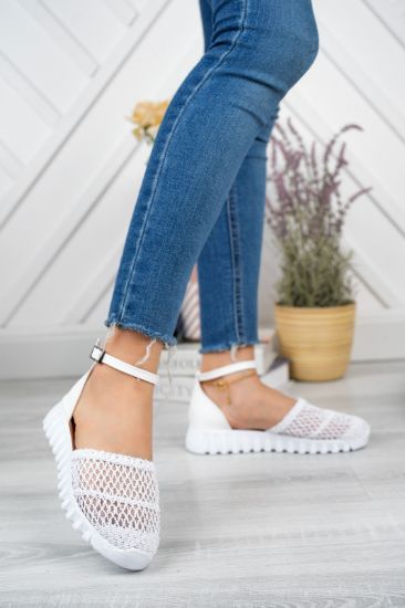 Mondi Beyaz Örgülü Sandalet resmi