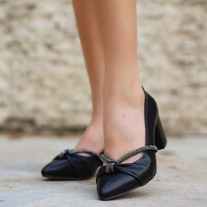 Pura Siyah Cilt Topuklu Ayakkabı resmi