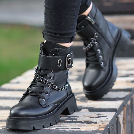 Insa Siyah Cilt Bağcıklı Bot resmi