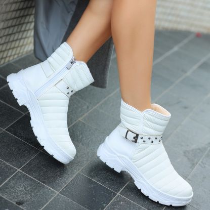 Tamara Beyaz Saten Kürklü Kar Botu resmi