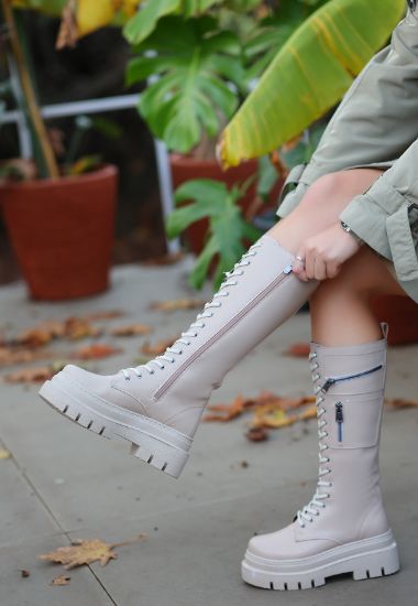 Lodina Nude Cilt Bağcıklı Çizme resmi