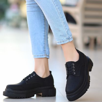 Teri Siyah Cilt Desenli Bağcıklı Ayakkabı resmi