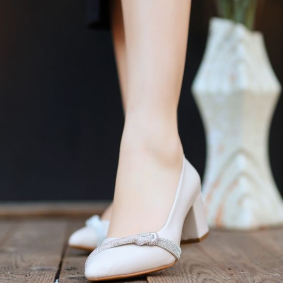 Mindi Bej Cilt Topuklu Ayakkabı resmi