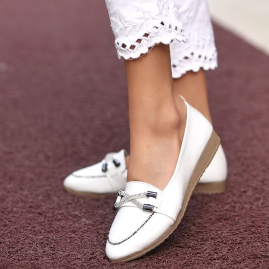 Ziar Beyaz Cilt Babet Ayakkabı resmi