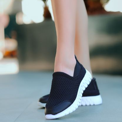 Moni Siyah Streç Beyaz Tabanlı Babet Ayakkabı resmi