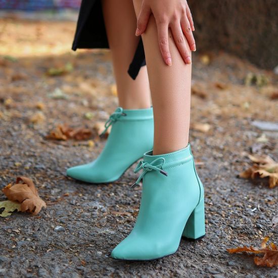 Krist Mint Yeşili Cilt Topuklu Bot resmi
