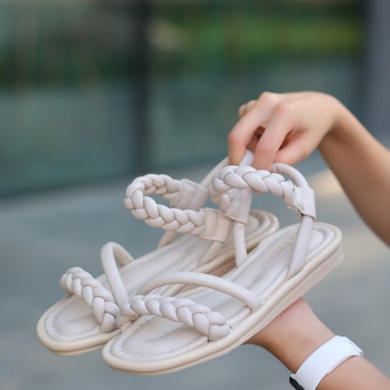 Koan Bej Cilt Sandalet resmi